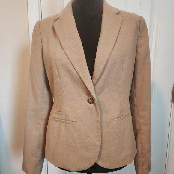 Merona Blazer with hot pink accent Size 8 - Picture 1 of 5